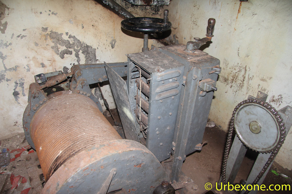 2014-10-wwII-bunker-big-one-46.jpg