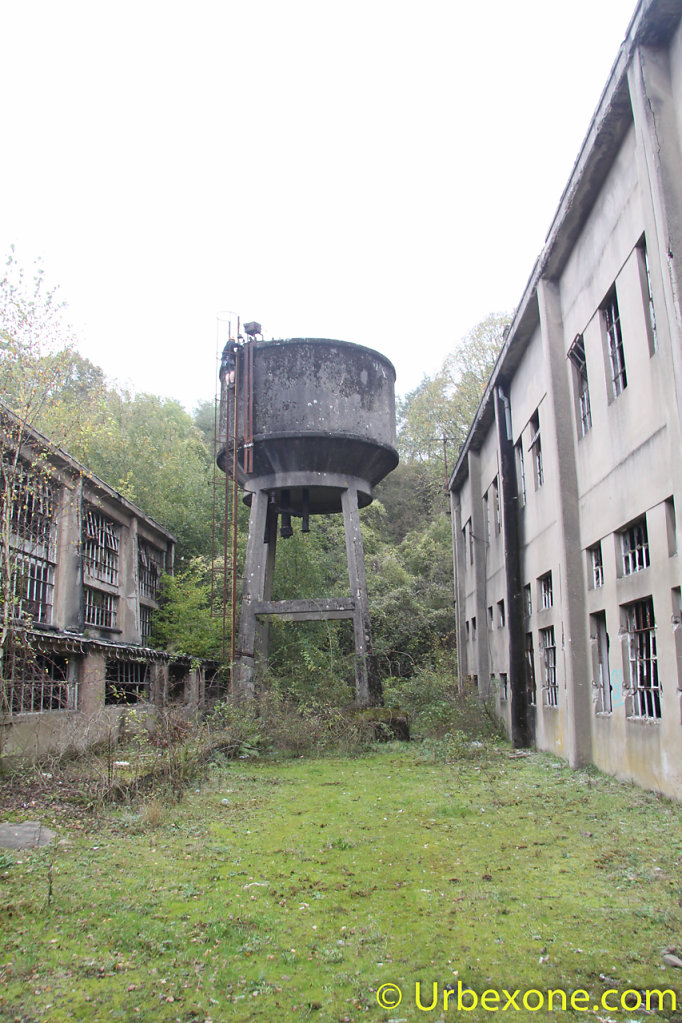 2014-10-old-oxygen-facility-3.jpg