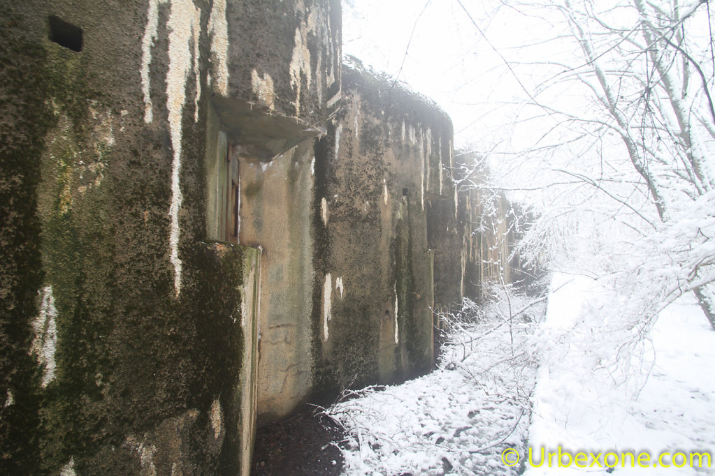 2015-01-big-bunker-wwII-9.jpg